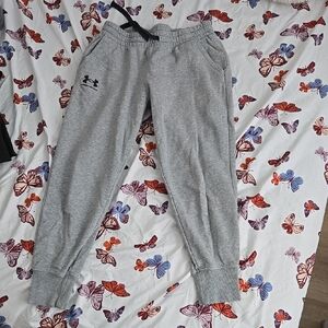 Under Armour Heather Gray Sweatpants